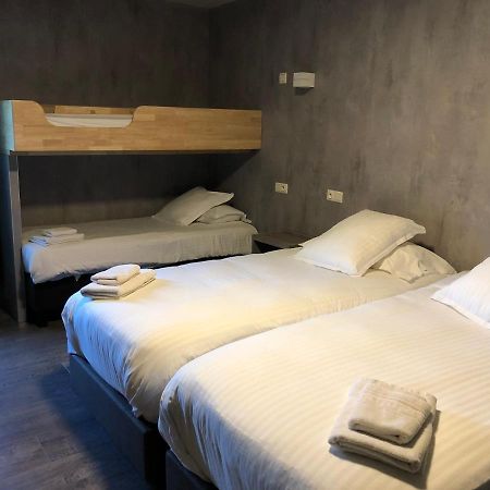 Hotel Oude Abdij Lo-Reninge Екстер'єр фото
